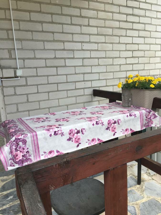 פלאנגה Guesthouse Sveciuose Pas Grazina מראה חיצוני תמונה